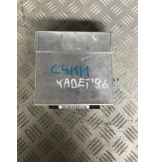 Opel KADETT компьютер двигателя 16132789