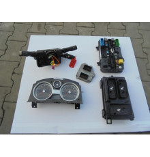 ВОДИТЕЛЬ КОМПЬЮТЕР ДВИГАТЕЛЯ OPEL ASTRA 3 1.8 16V