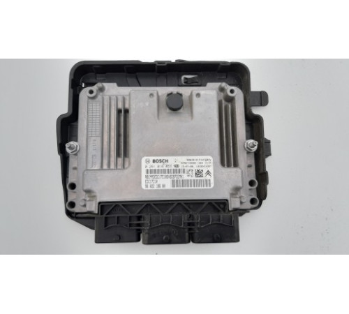 КОМПЬЮТЕР ДВИГАТЕЛЯ BOSCH 0281018463 EDC17C10