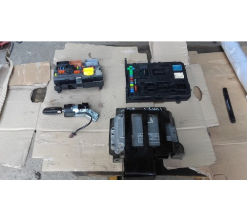 Peugeot 3008 1.6 hdi komputer bsm bsi Stacy ZESTAW