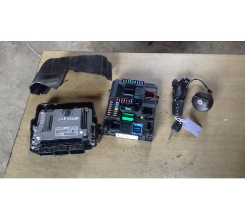 Peugeot 208 1.4 ehdi komputer BSI KPL 9805947580