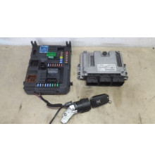 PEUGEOT 308 T9 0281030548 KOMPUTER ZESTAW europa