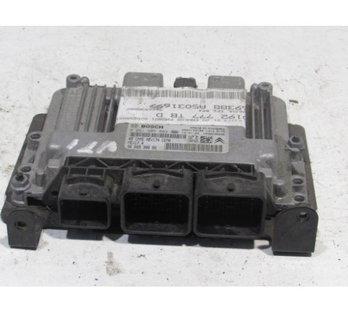 КОМПЬЮТЕР ДВИГАТЕЛЯ PEUGEOT 0261S05863 9663193780