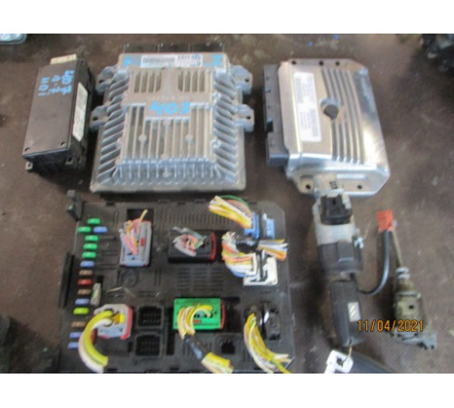 ПЕЖО 407 2.7 HDI КОМПЬЮТЕР 5WS40379A-T