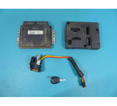 КОМПЬЮТЕР КОМПЛЕКТ RENAULT MEGANE 8200035692 1.6 16V