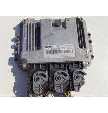 КОМПЬЮТЕР 8200705747 0281015994 RENAULT