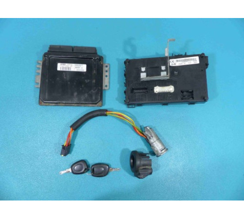 КОМПЬЮТЕР КОМПЛЕКТ RENAULT CLIO II 8200065817 1.4 16V