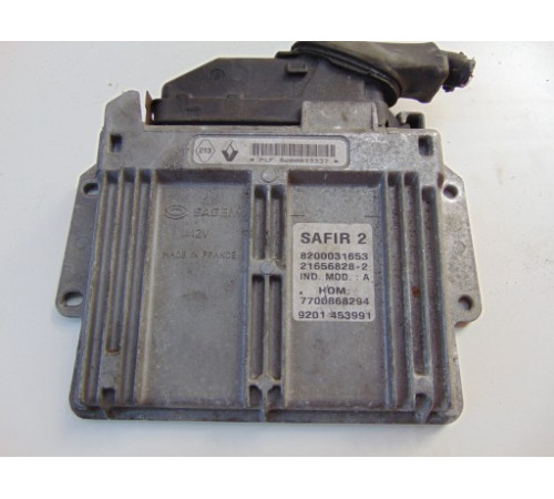 КОМПЬЮТЕР 8200031653 8200033337 21656828-2 RENAULT