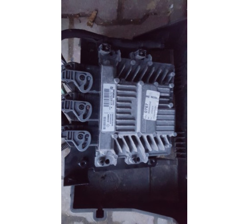 компьютер renault 8200953545 1.5 dci