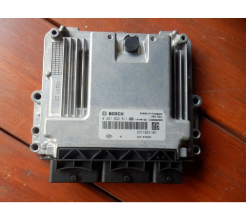 КОМПЬЮТЕР ДРАЙВЕР RENAULT 237106319R 0281032811