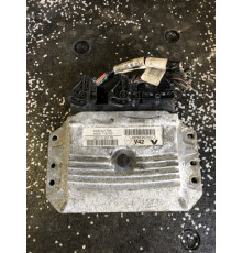 Renault v29034179a компьютер двигателя 237102071r
