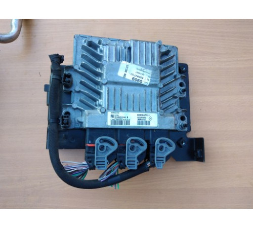 Контроллер компьютера 8200680832 renault kangoo