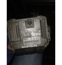Контроллер компьютера Renault 3.0 dci 0281012590