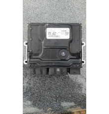 Компьютер контроллер двигателя Renault Dacia 0281035669