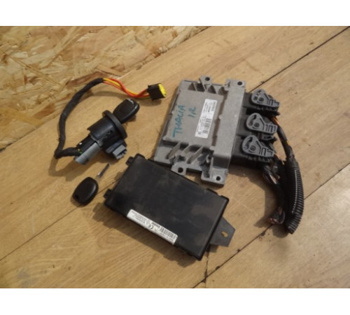 RENAULT THALIA III 11R 1,2 компьютер 82001117953