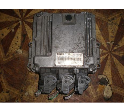 RENAULT КОМПЬЮТЕР 0281014083