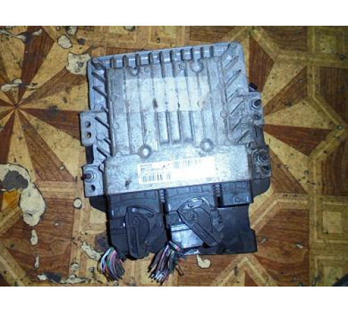 RENAULT КОМПЬЮТЕР S180153104A 237102426R