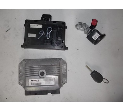 КОМПЬЮТЕР BCM КЛЮЧ ЗАЖИГАНИЯ RENAULT CLIO III 8200461733