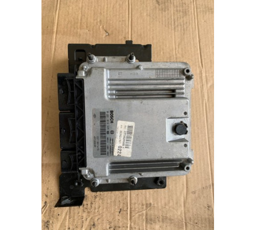 Renault kankoo ii iii компьютер двигателя 0281019325