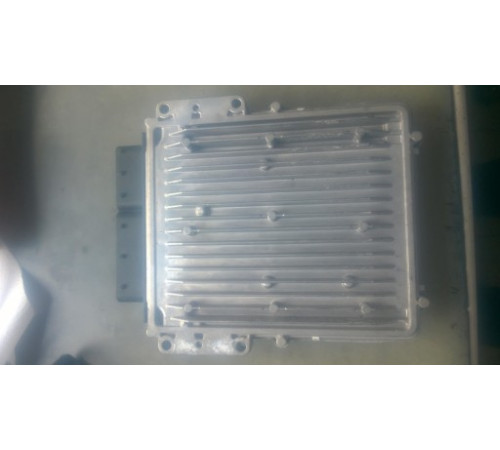 КОМПЬЮТЕР RANGE ROVER BH4212a650n 0281016637