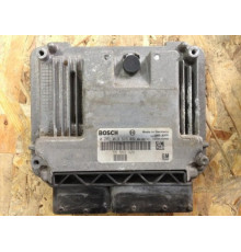 Компьютер двигателя SAAB 93 9-3 1.9 TiD 55563326