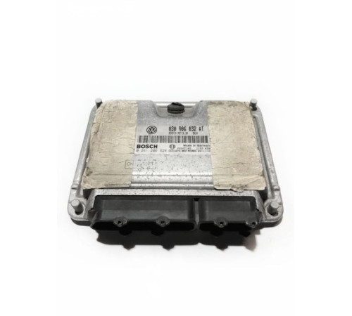 Компьютер VW SEAT 030906032AT IMMO off чистый!!