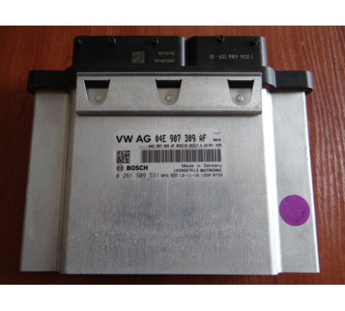 Компьютер двигателя 04e907309af Audi VW Skoda Seat