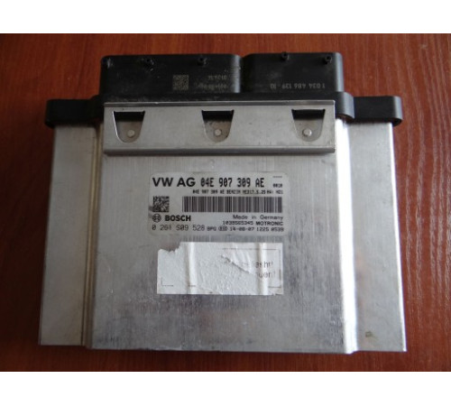 Компьютер двигателя 04e907309ae Audi VW Skoda Seat