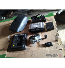 Seat Ibiza V 6F 1.0 TSI компьютерный комплект 04c907309at