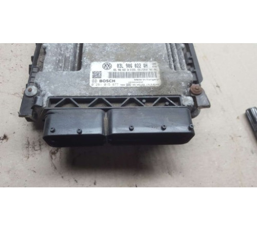 Skoda Superb II компьютер 03L906022QH 0281015877