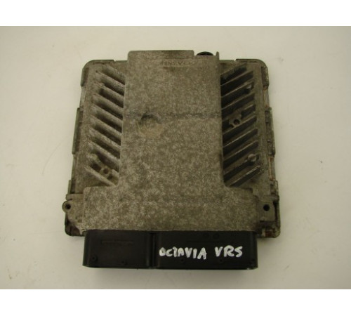 Компьютер двигателя 03g906018eb Skoda Octavia 2,0 TDI