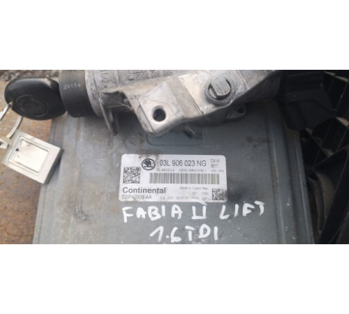 skoda fabia 2 лифт 1.6 TDI компьютер 03l906023ng