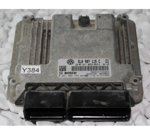 SKODA КОМПЬЮТЕР ДВИГАТЕЛЯ 5L0907115C 0261S05744