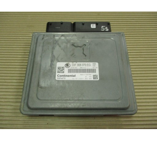 SKODA КОМПЬЮТЕР ДВИГАТЕЛЯ 03F906070EG 5WP44781