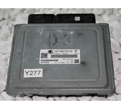 SKODA КОМПЬЮТЕР ДВИГАТЕЛЯ 03F906070AD 5WP44633