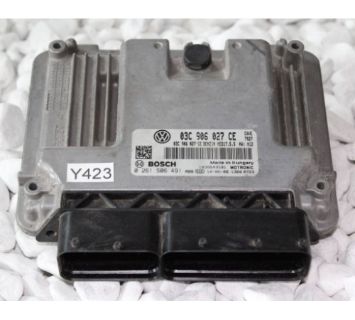 VW SKODA КОМПЬЮТЕР ДВИГАТЕЛЯ 03C906027CE 0261S06491