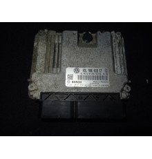 Компьютер двигателя skoda octavia 2.0 tdi 03L906018CT