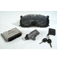 Компьютер двигателя замок зажигания Skoda Octavia 1U 2004 2.