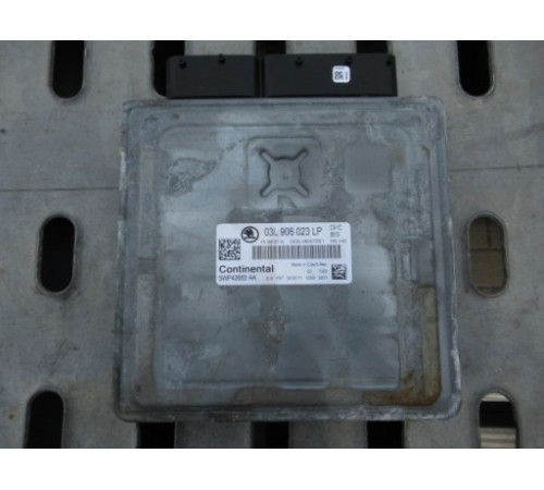 SKODA КОМПЬЮТЕР ДВИГАТЕЛЯ 03L906023LP 5WP42683AA