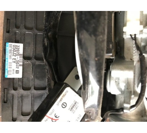 SUZUKI GRAND VITARA КОМПЬЮТЕР ДВИГАТЕЛЯ 33920-50J2 1