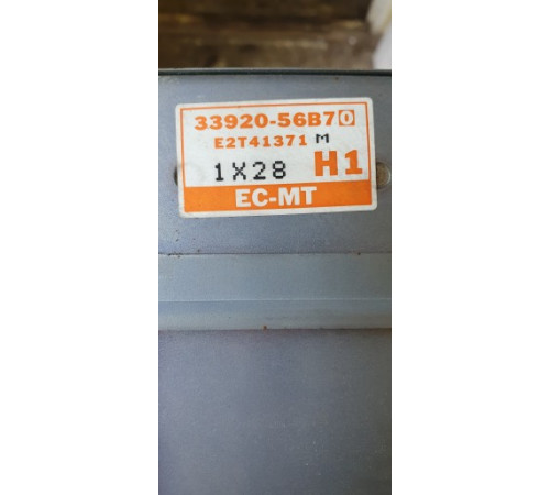 SUZUKI VITARA 1.6 8V компьютер 33920-56B70 гарантия