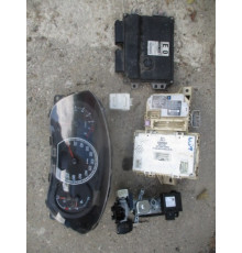 SWIFT 1.3 16V MK6 09 R. компьютер 33920-72K0