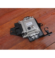 SUZUKI VITARA III 15R 1,6 VVT компьютер 33910-61M00