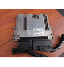 SUZUKI SX4 S-CROSS 1,5 DDIS КОМПЬЮТЕР 0281030519