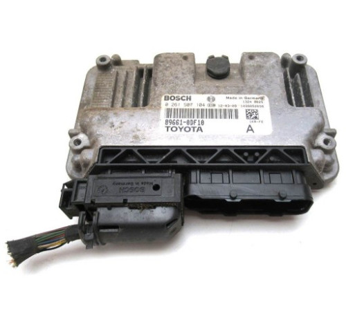Компьютер двигателя Toyota Yaris III 1.0 VVTI 11-14