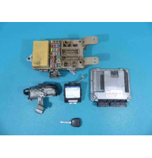 Компьютер комплект 89661-02A90 COROLLA E12 1.4 D4D