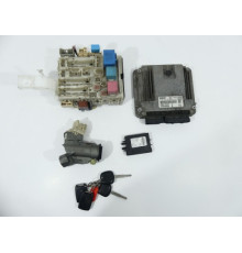 YARIS II 09-11 КОМПЬЮТЕРНЫЙ КОМПЛЕКТ 0281015385 1.4D4D