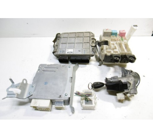 AURIS И КОМПЬЮТЕР КОМПЛЕКТ 1,6 VVTI 89661-02E51