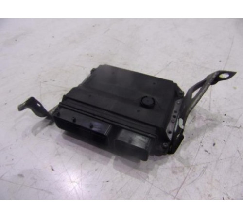 89661-05D30 компьютер двигателя TOYOTA AVENSIS T27 2.