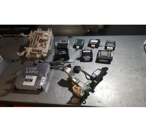 TOYOTA LAND CRUISER 120 3, 0D4 КОМПЬЮТЕР 89661 6A350
